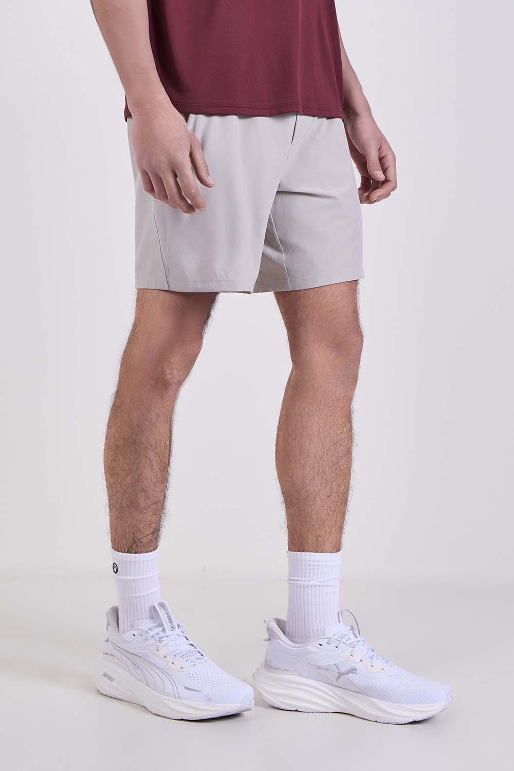 תמונת דוגמן קידמית של Pace Breaker Lined Short 7''