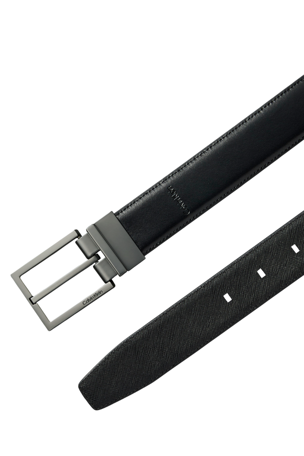 תמונה אחורית של חגורת עור