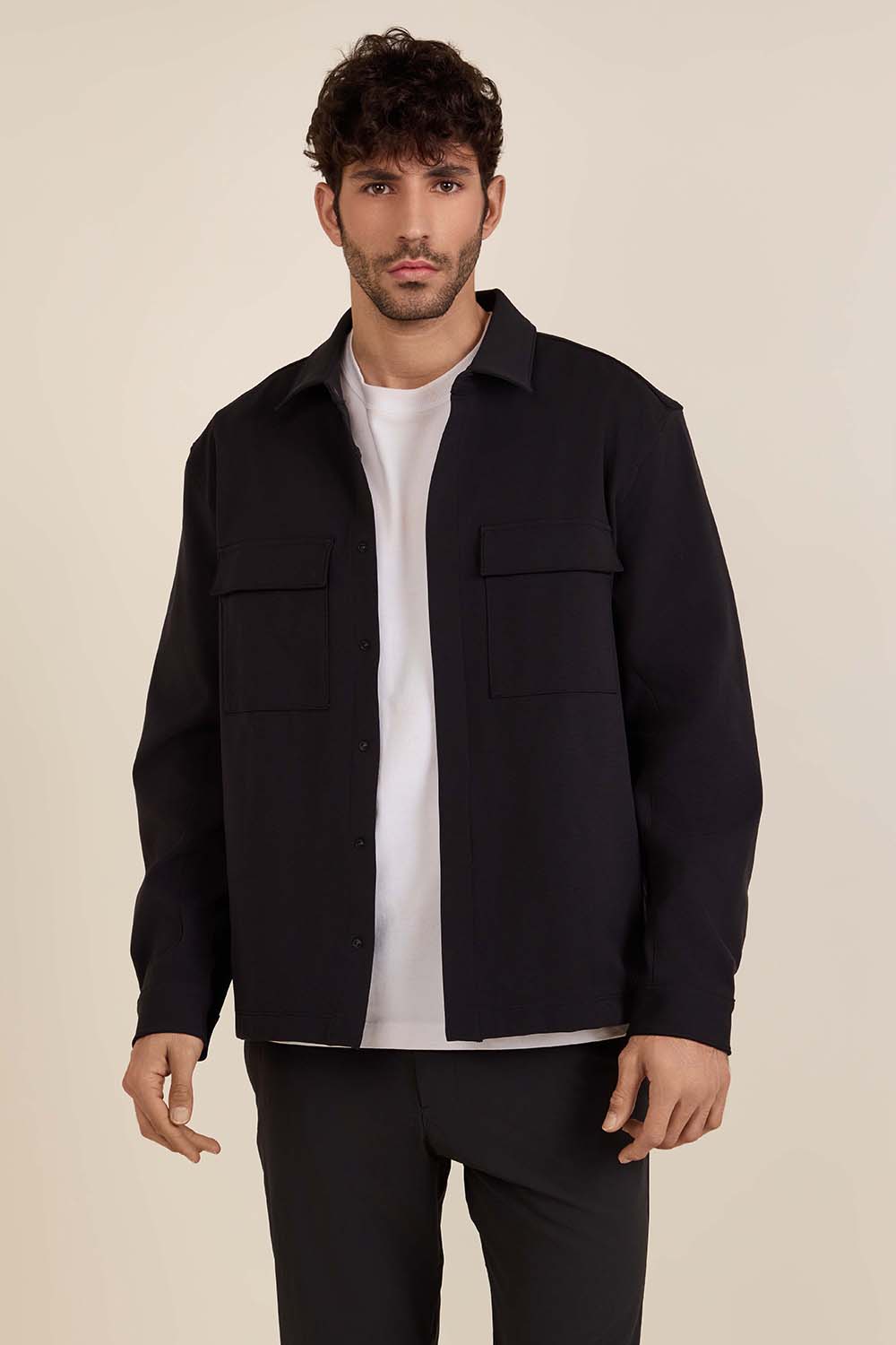 תמונת דוגמן קידמית של Sojourn Overshirt