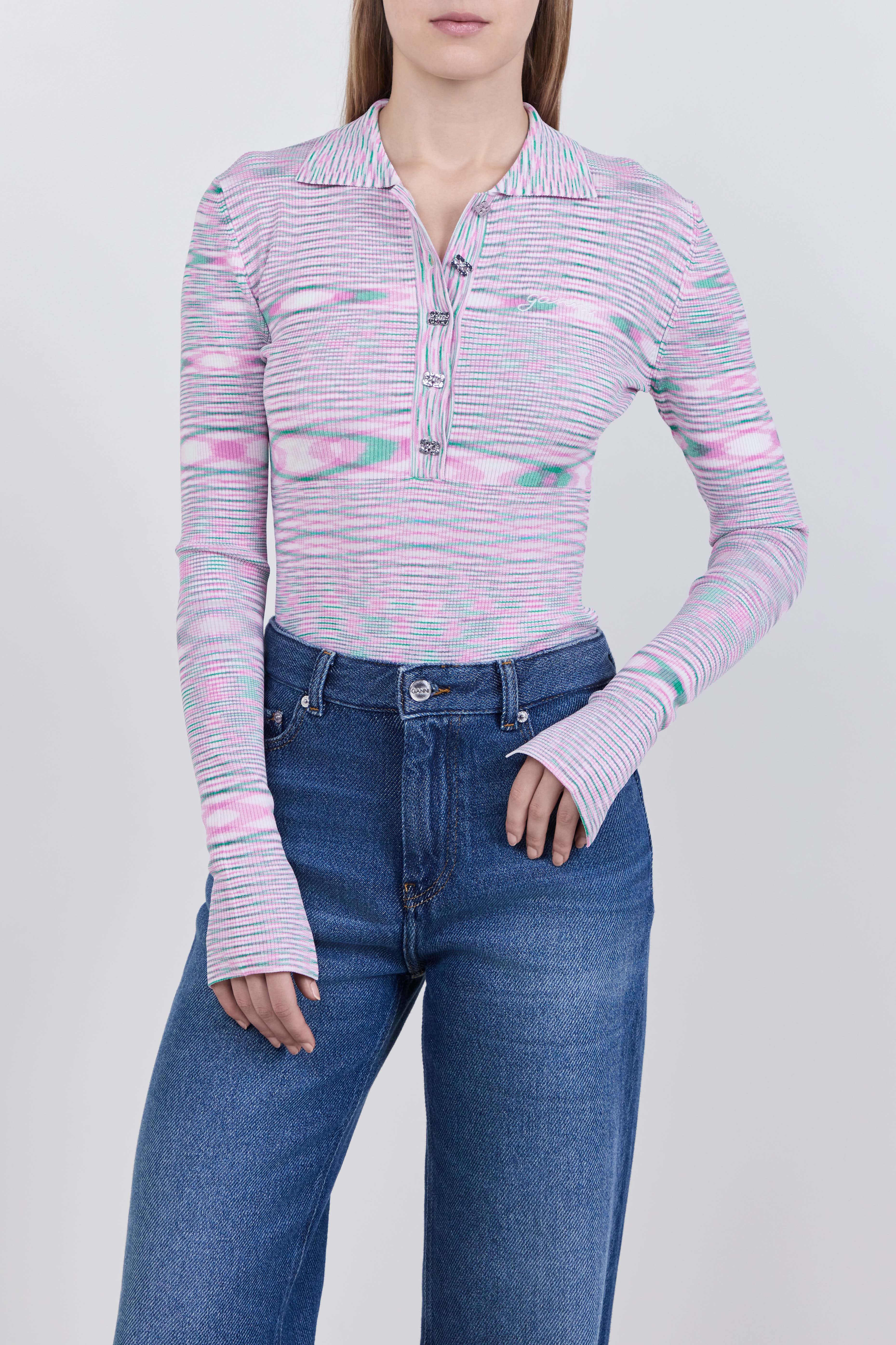 תמונת דוגמן קידמית של סריג פולו