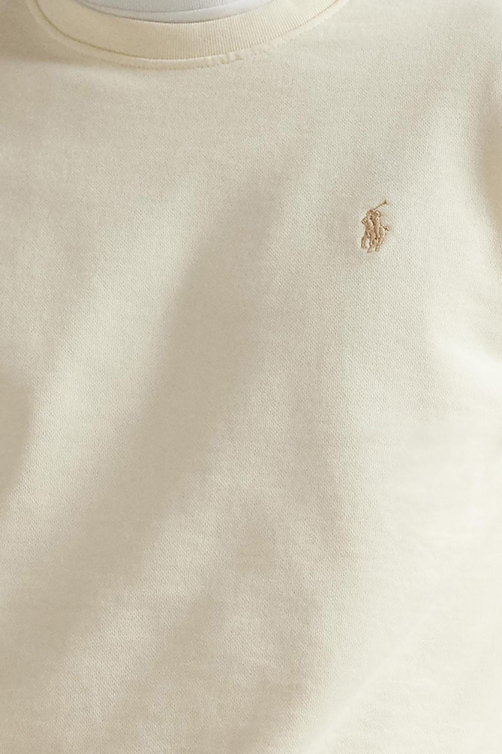 תמונת תקריב דוגמן של סווטשירט