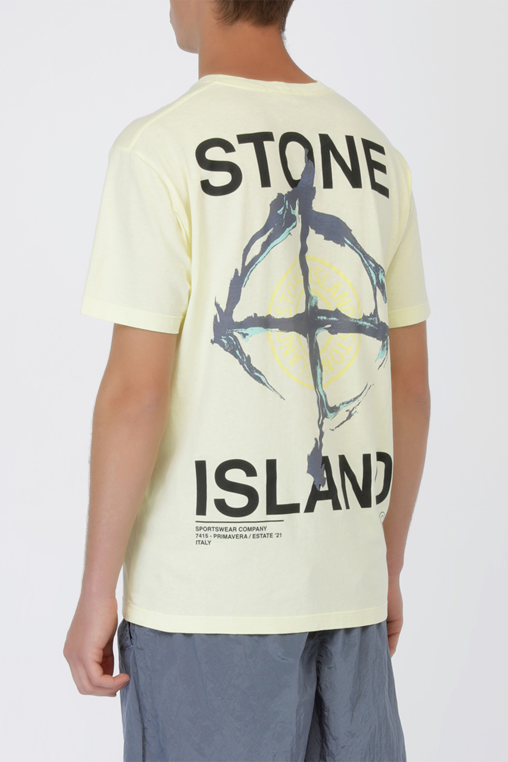 תמונת דוגמן אחורית של Logo T-Shirt in Yellow