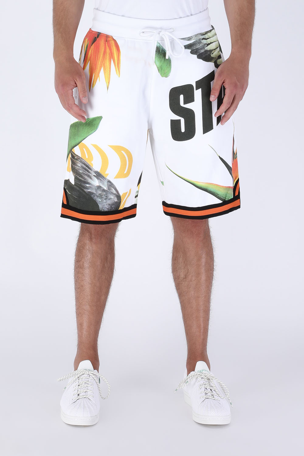 תמונת דוגמן קידמית של Paradise Print Sweatshort in White