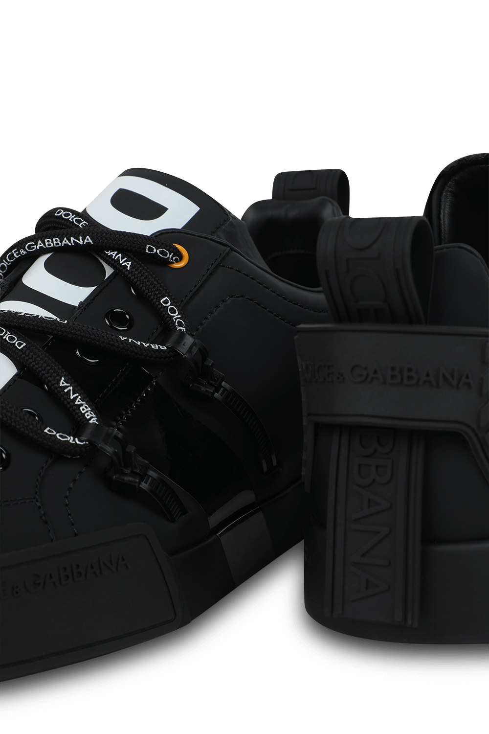 תמונת תקריב של Portofino Lace Up Sneakers in Black