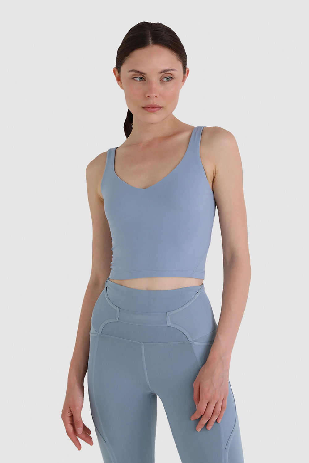 תמונת דוגמן קידמית של Align&trade; Tank Top