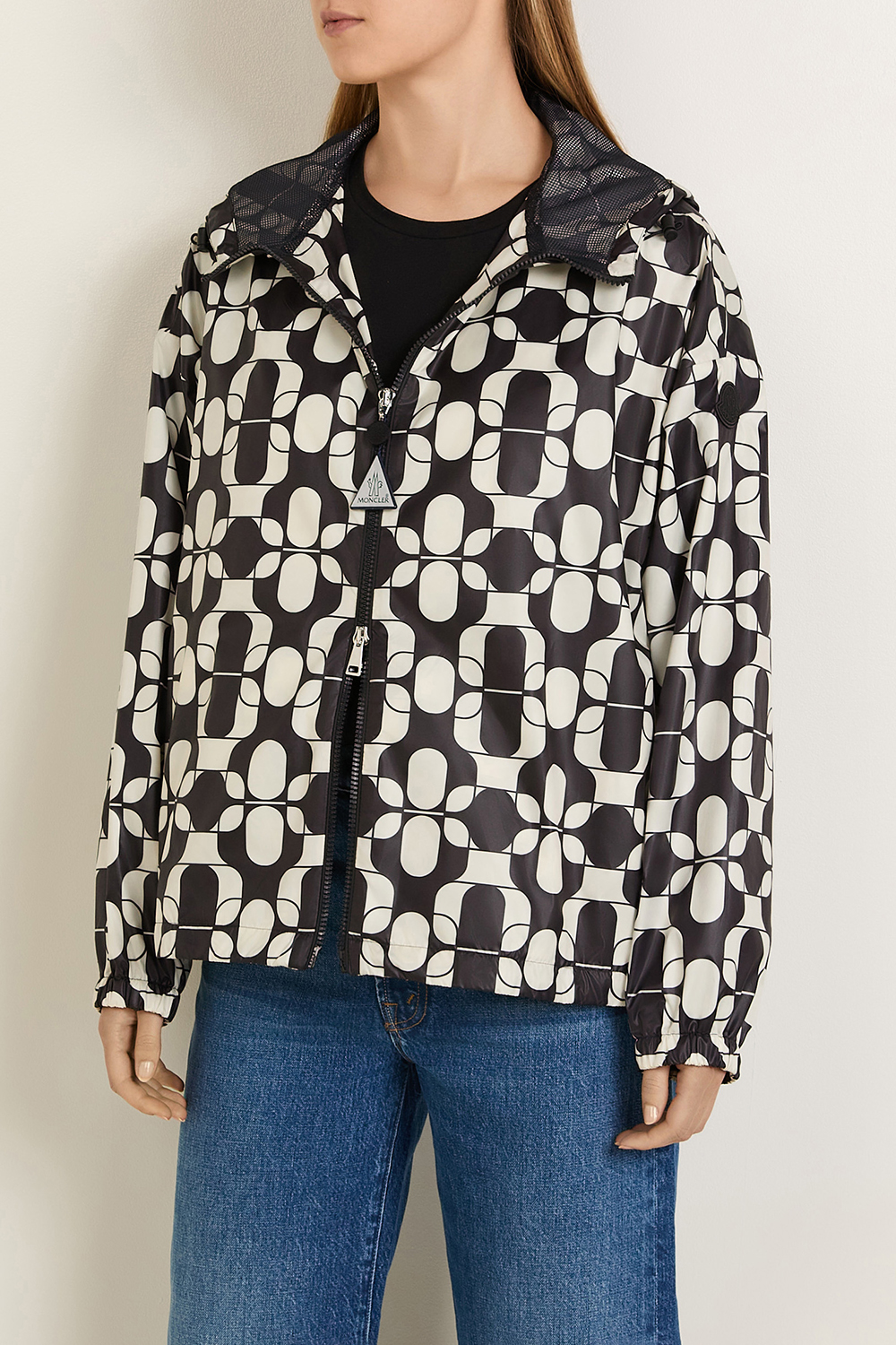 תמונת דוגמן קידמית של ז'קט קל