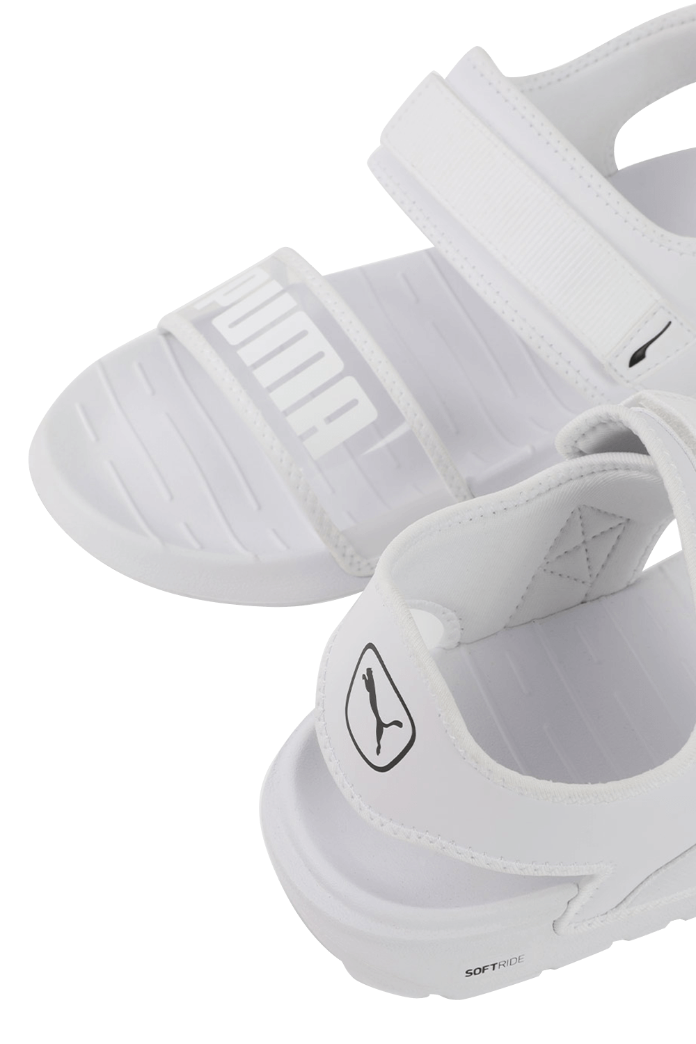 תמונת תקריב של Softride Sandals in White