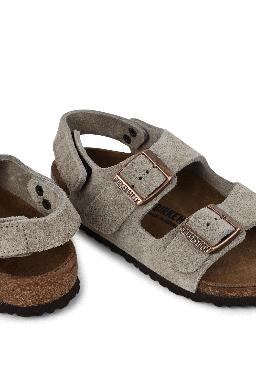 תמונת תקריב של סנדלים מזמש - מידות 24-34