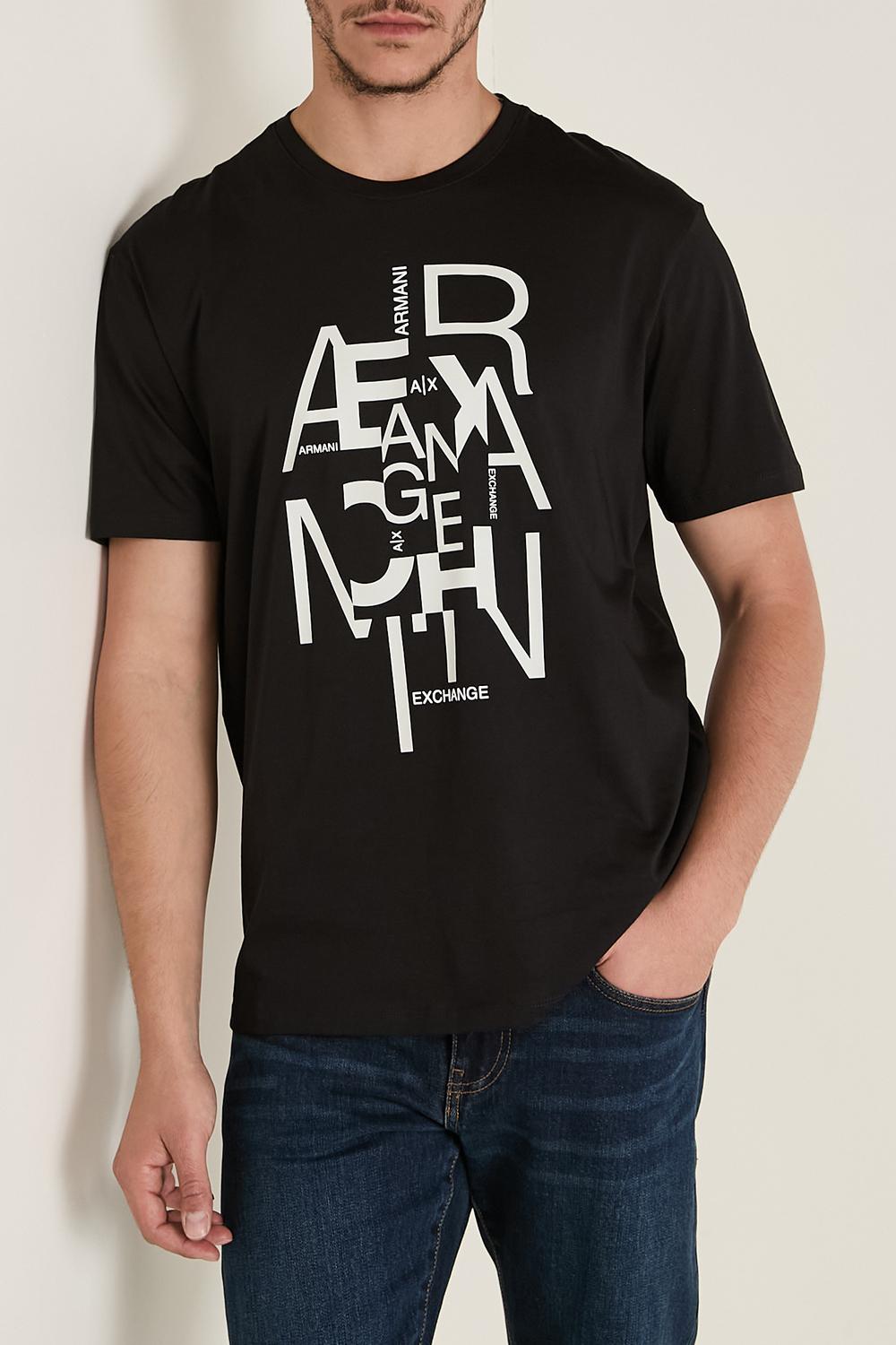 תמונת דוגמן קידמית של חולצת טי