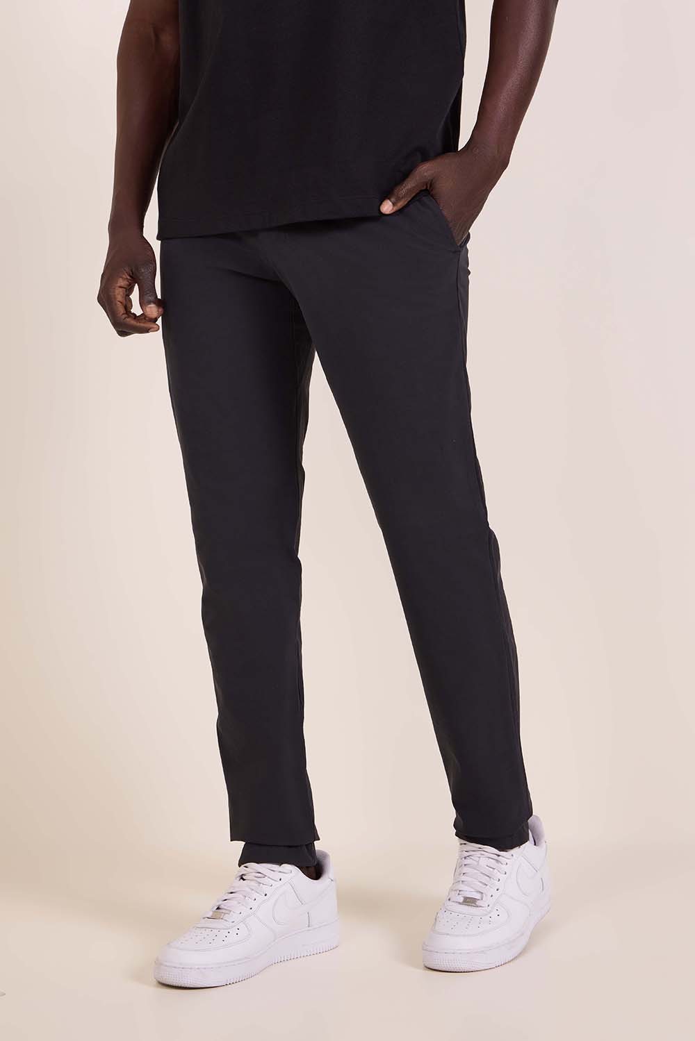 תמונת דוגמן קידמית של ABC Slim-Fit Trouser 34L VersaTwill