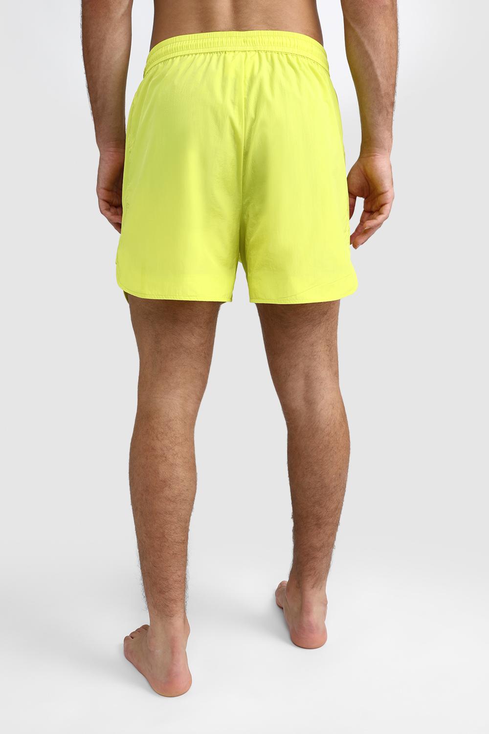 תמונת דוגמן אחורית של מכנסי בגד ים 