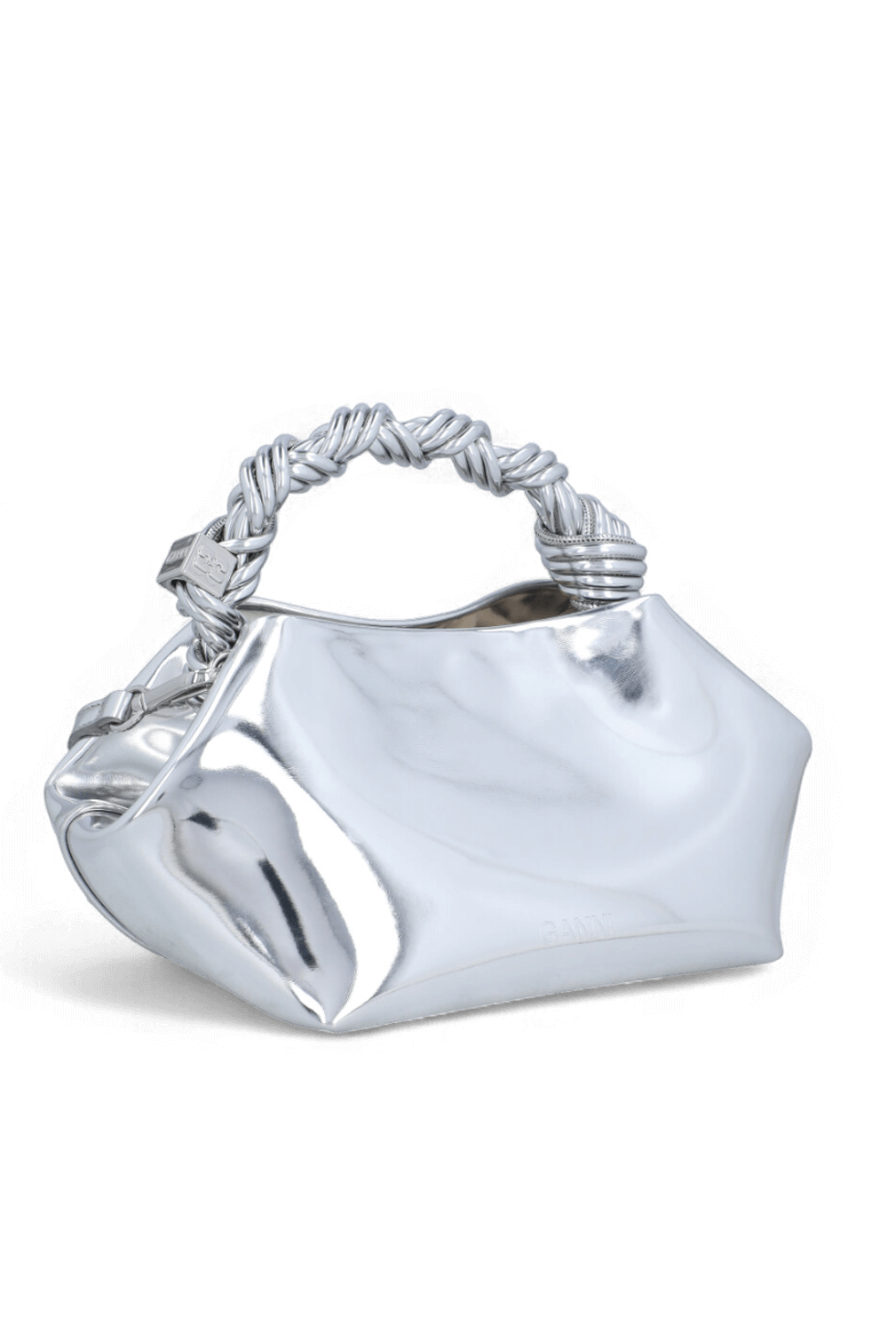 תמונה אחורית של תיק בו סמול