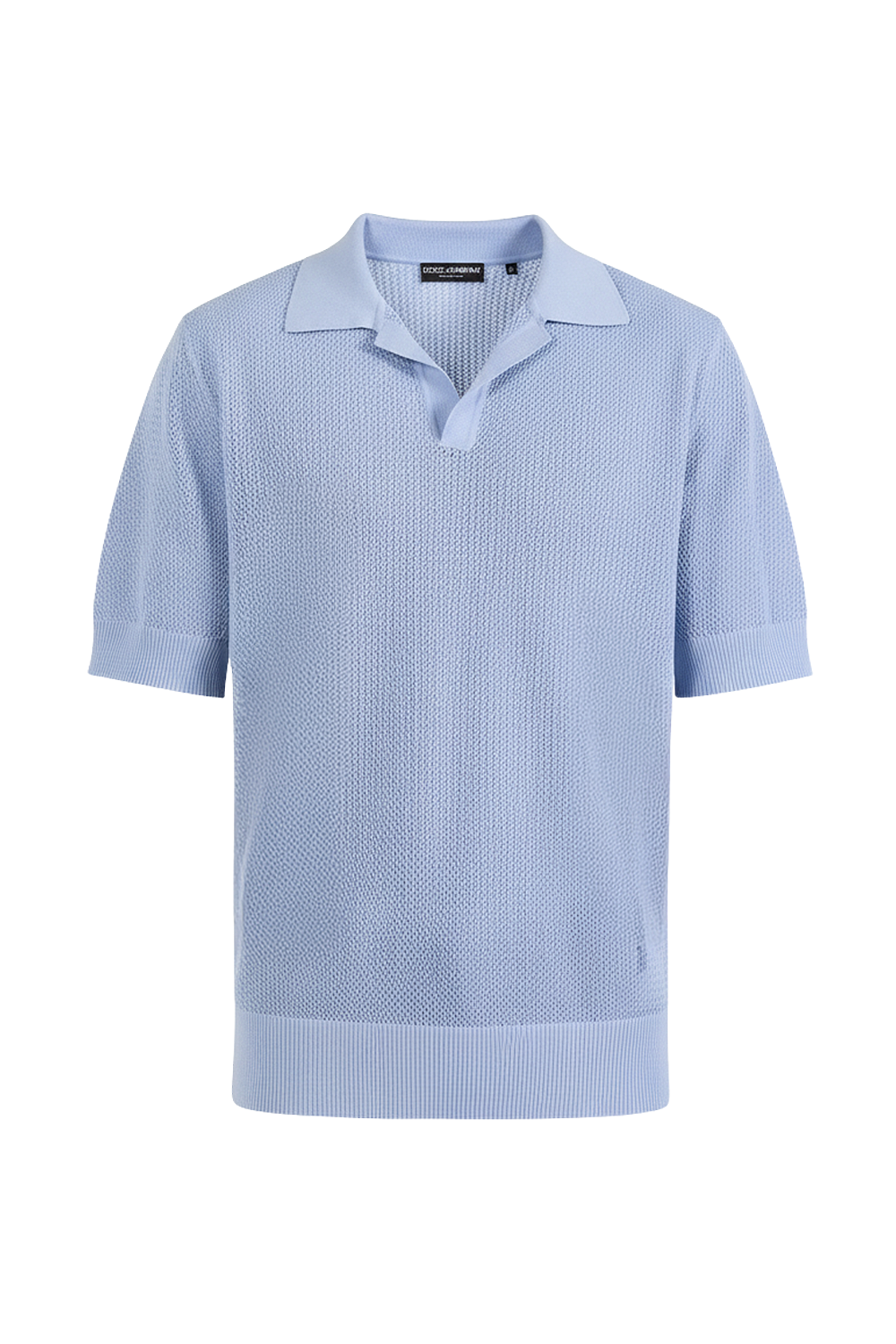 תמונה קידמית של חולצת פולו