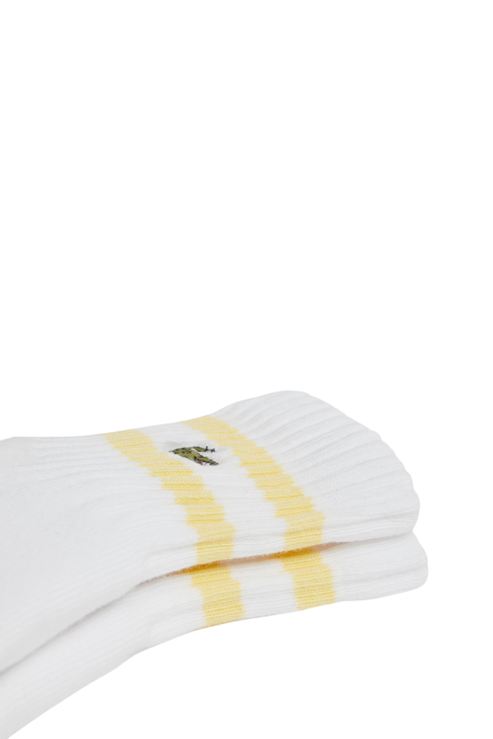 תמונת תקריב של גרביים