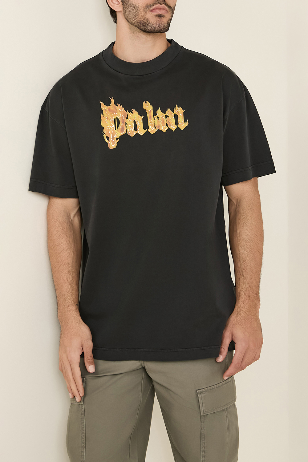 תמונת דוגמן קידמית של חולצת טי