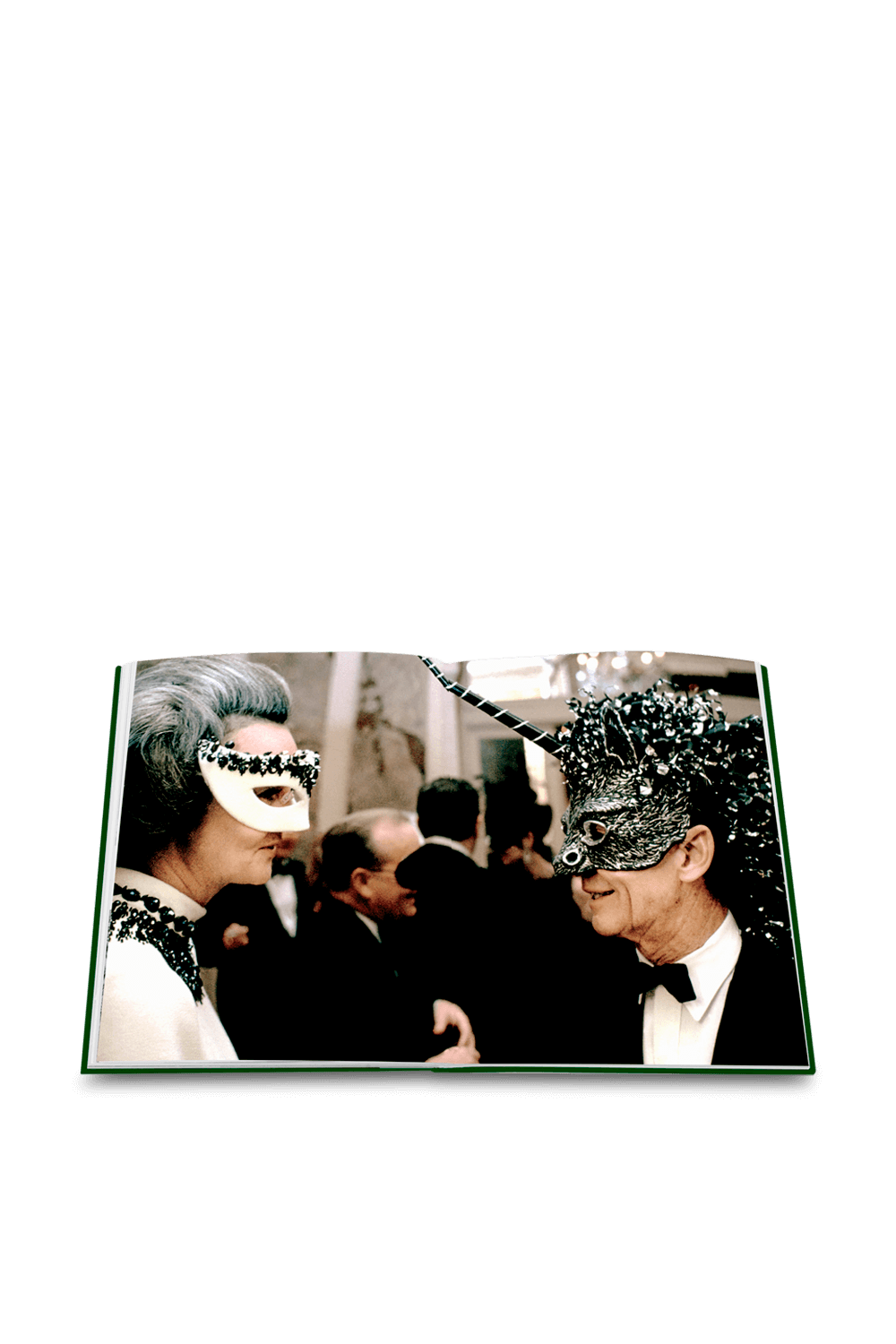 תמונת תקריב של Bals: Legendary Costume Balls of the Twentieth Century