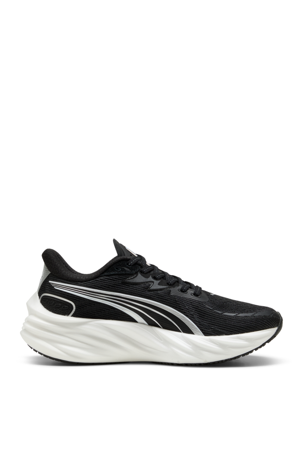 תמונה קידמית של נעלי ריצה ולוסיטי ניטרו 4