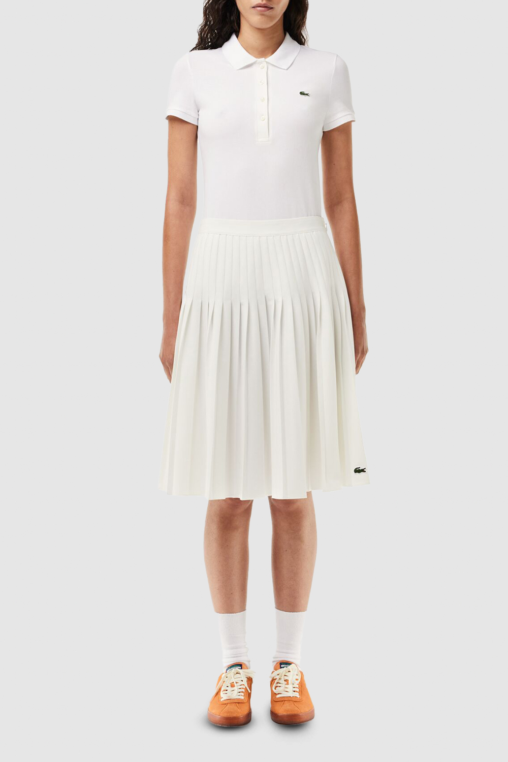 תמונת דוגמן קידמית של חצאית קפלים