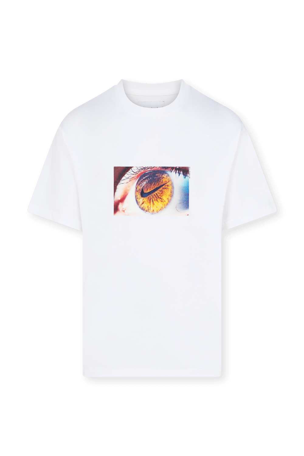 תמונה קידמית של חולצת לוגו טי עם פרינט