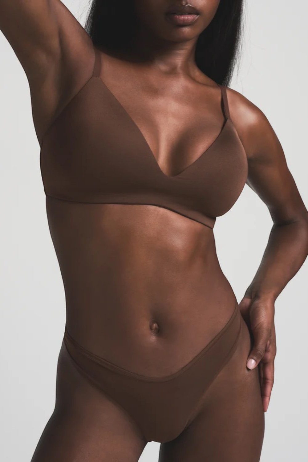 תמונת דוגמן קידמית של T-SHIRT BRA