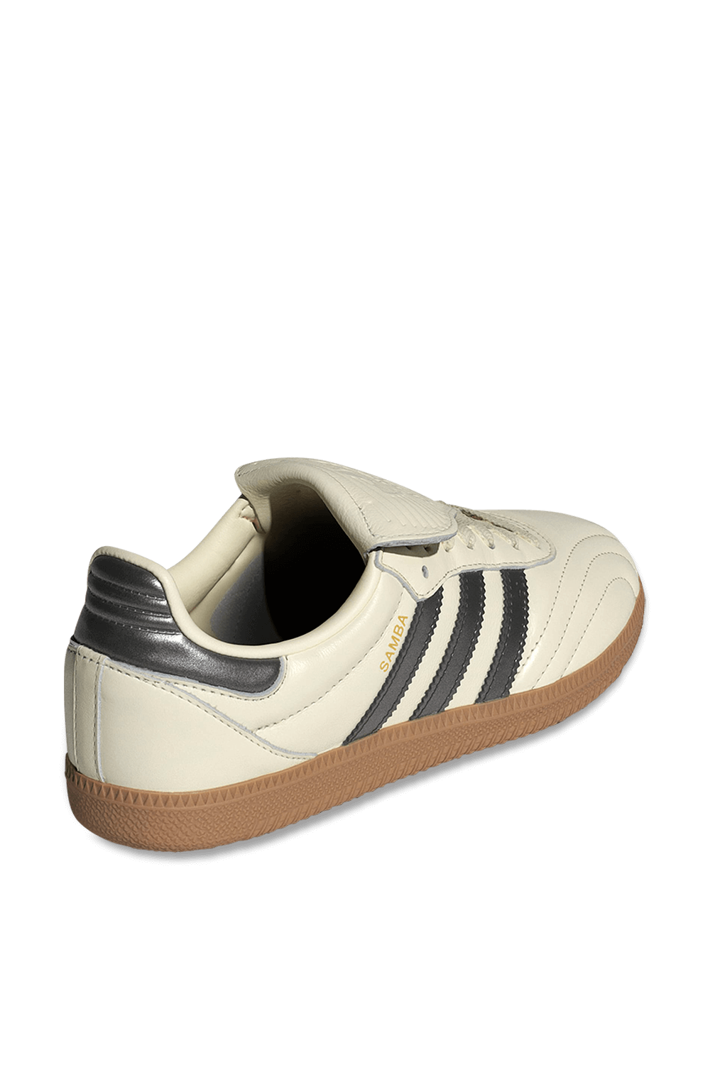 תמונת תקריב של נעלי סניקרס סמבה אל-טי