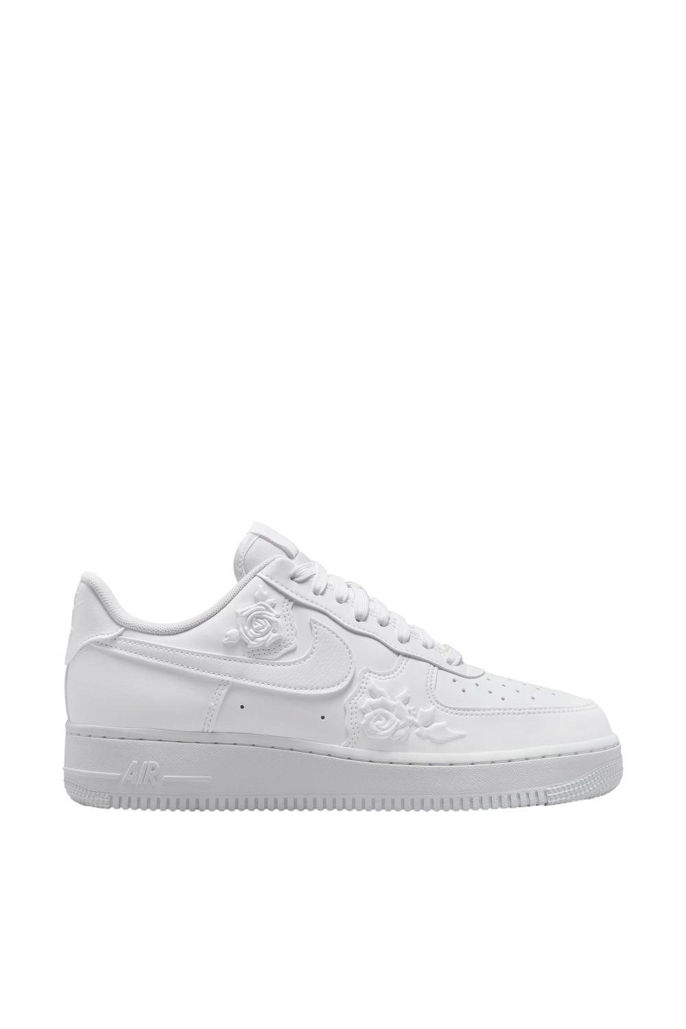 תמונה קידמית של נעלי סניקרס אייר פורס 1 07'