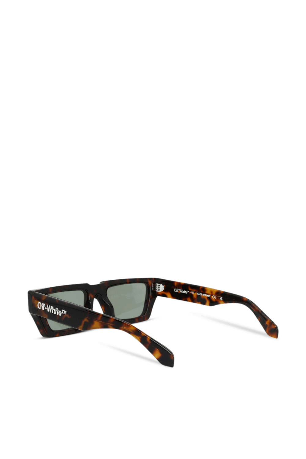 תמונה אחורית של משקפי שמש מנצ'סטר