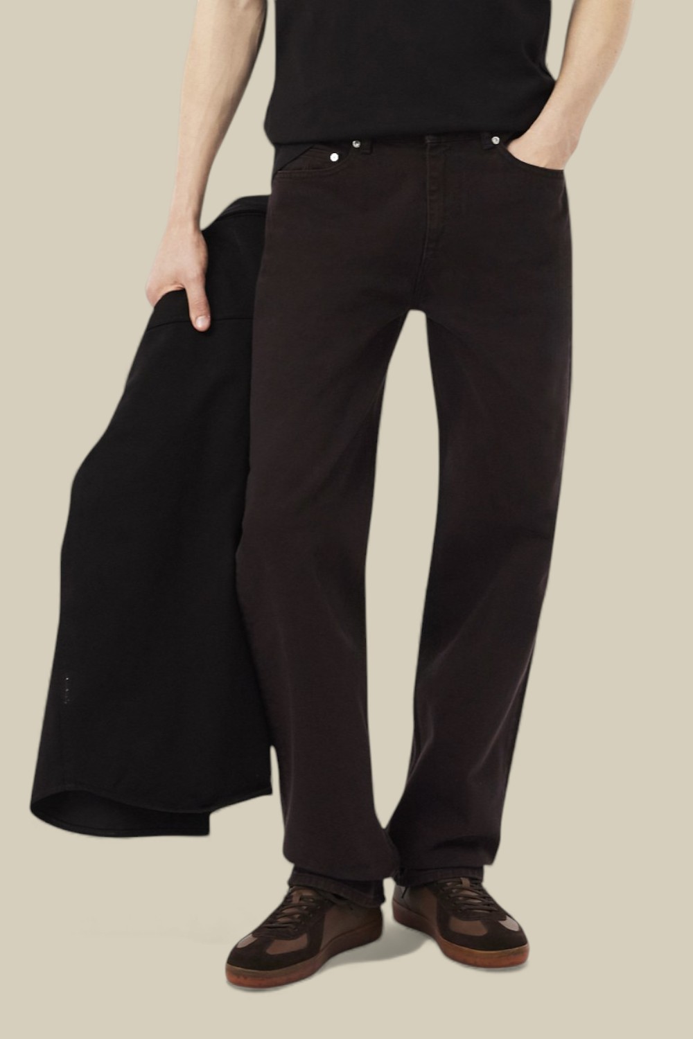 תמונת דוגמן קידמית של מכנסי ג'ינס בגזרה ישרה PRE LINE