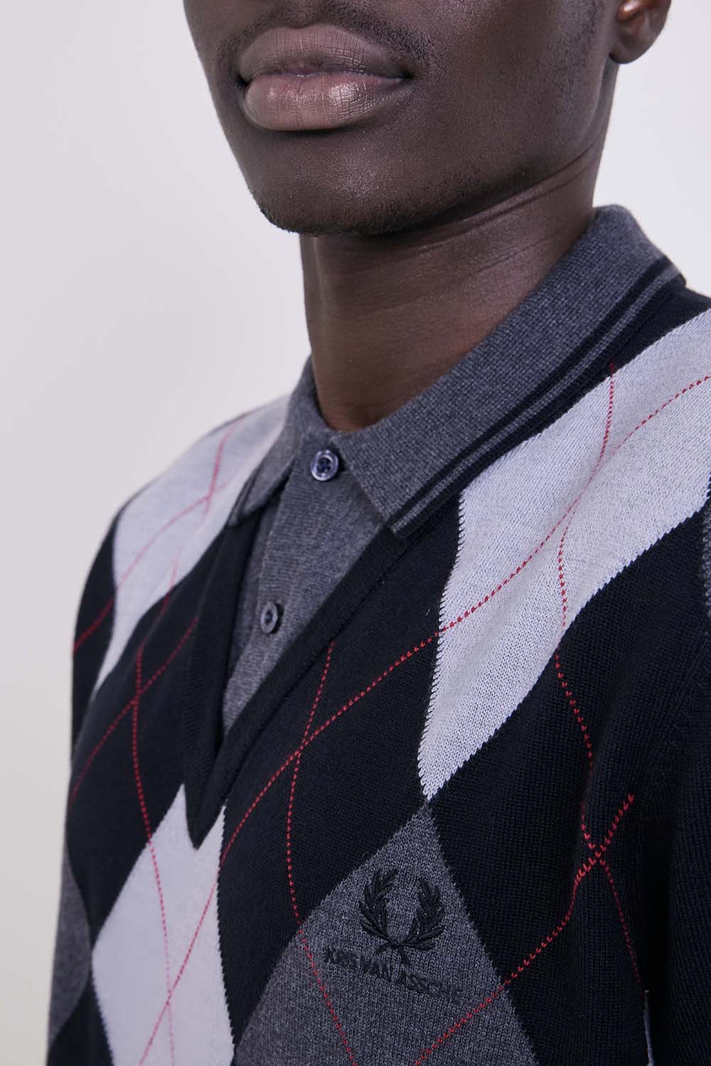 תמונת תקריב דוגמן של סריג פולו