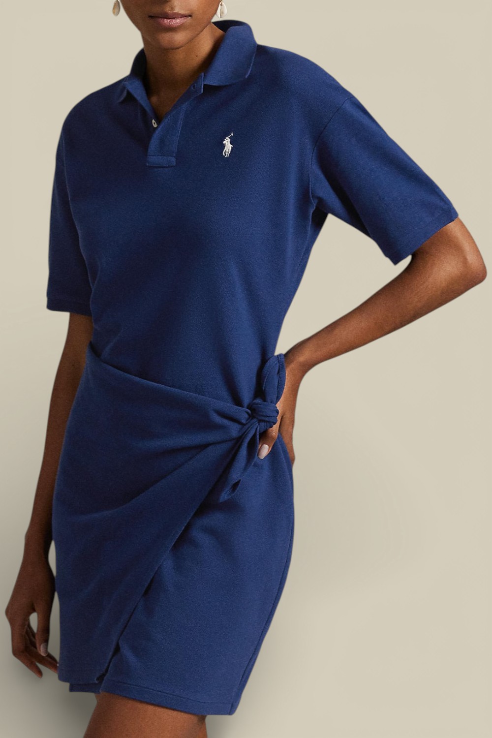 תמונת דוגמן קידמית של שמלת מיני