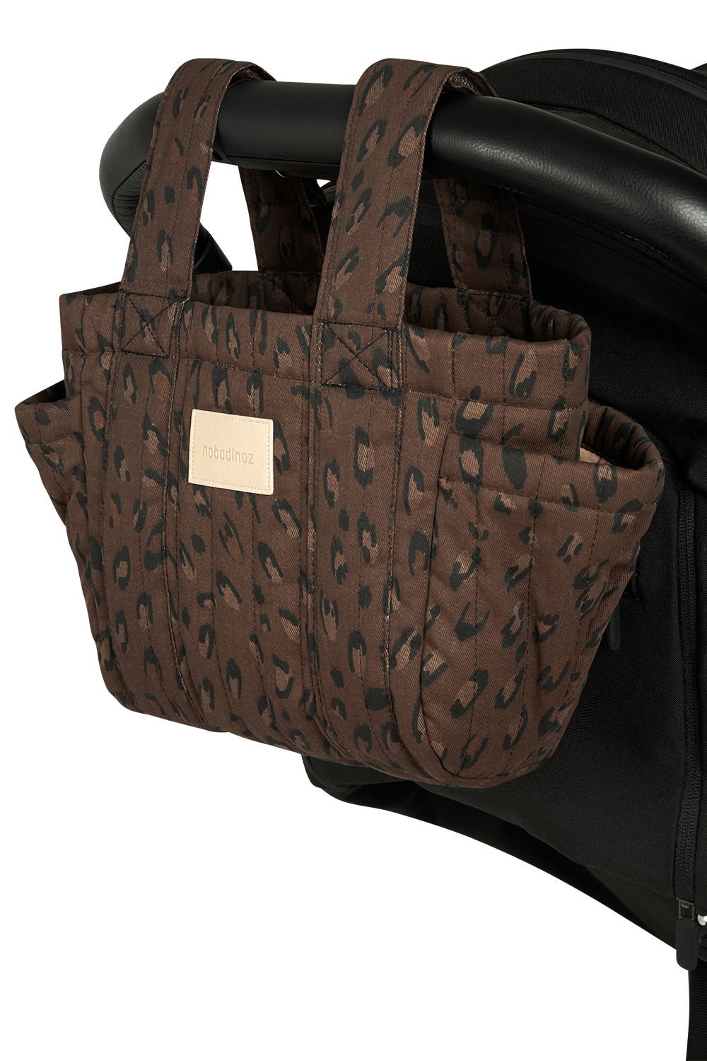 תמונת אווירה של תיק החתלה לעגלה מכותנה אורגנית