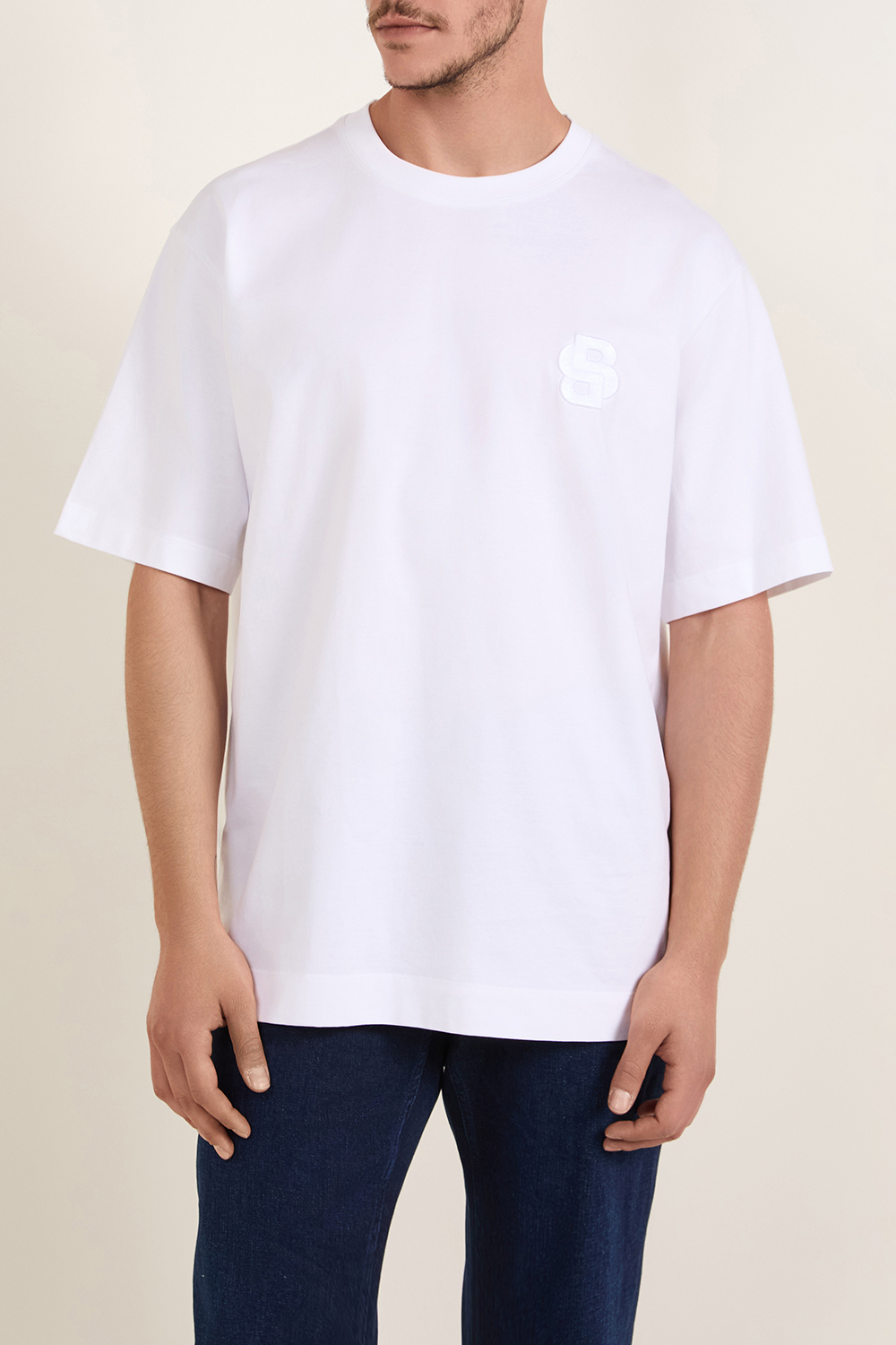 תמונת דוגמן קידמית של חולצת טי