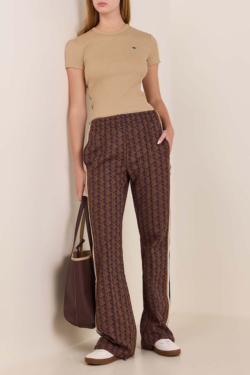 תמונת דוגמן קידמית של תיק נשיאה דו צדדי