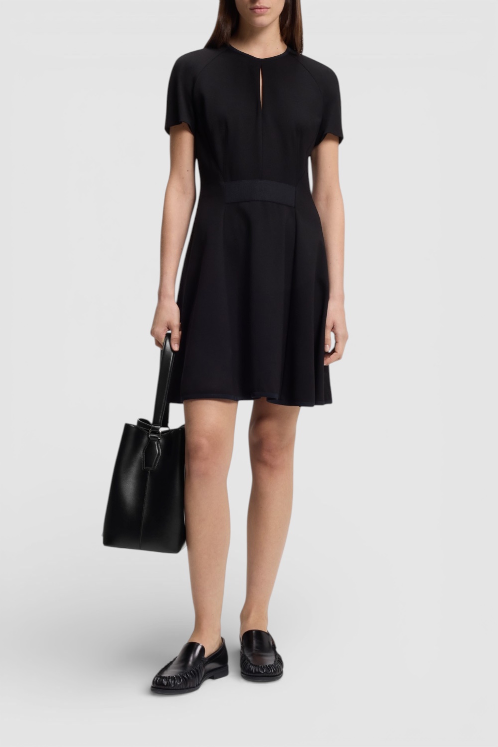 תמונת דוגמן קידמית של תיק באקט סנדי