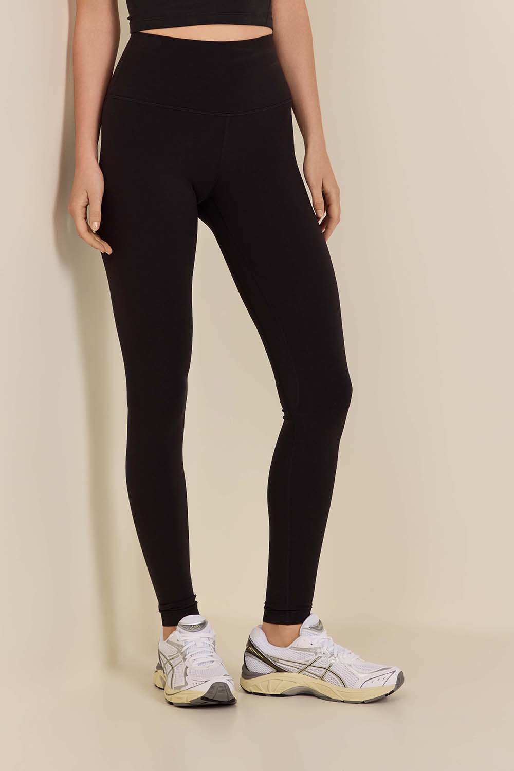 תמונת דוגמן קידמית של Align Pant Tall