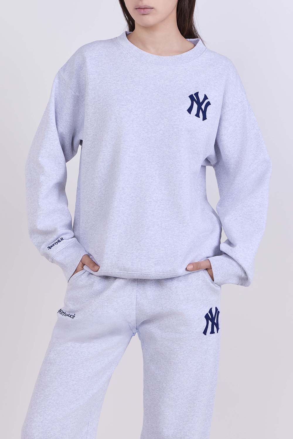 תמונת דוגמן קידמית של סווטשירט יאנקיז