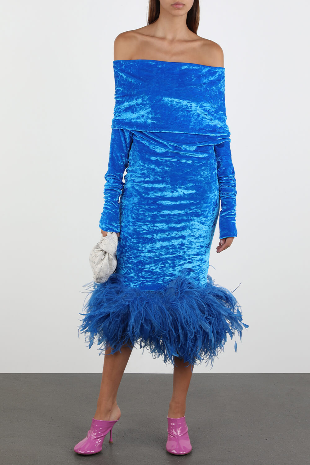 תמונת דוגמן אחורית של Small BV Jodie Bag in White