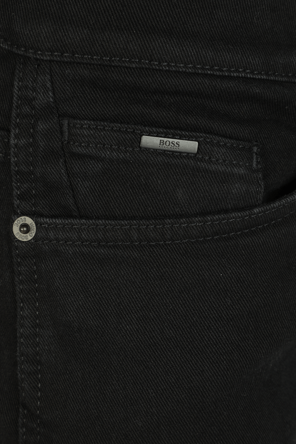 תמונה אחורית של Slim-Fit Jeans in Deep-Black