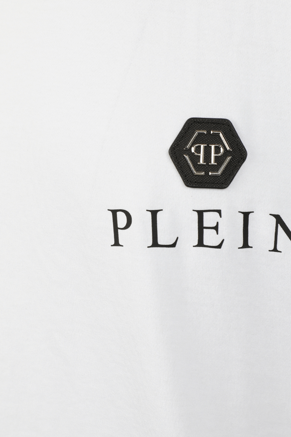 תמונה אחורית של Logo T-Shirt in White