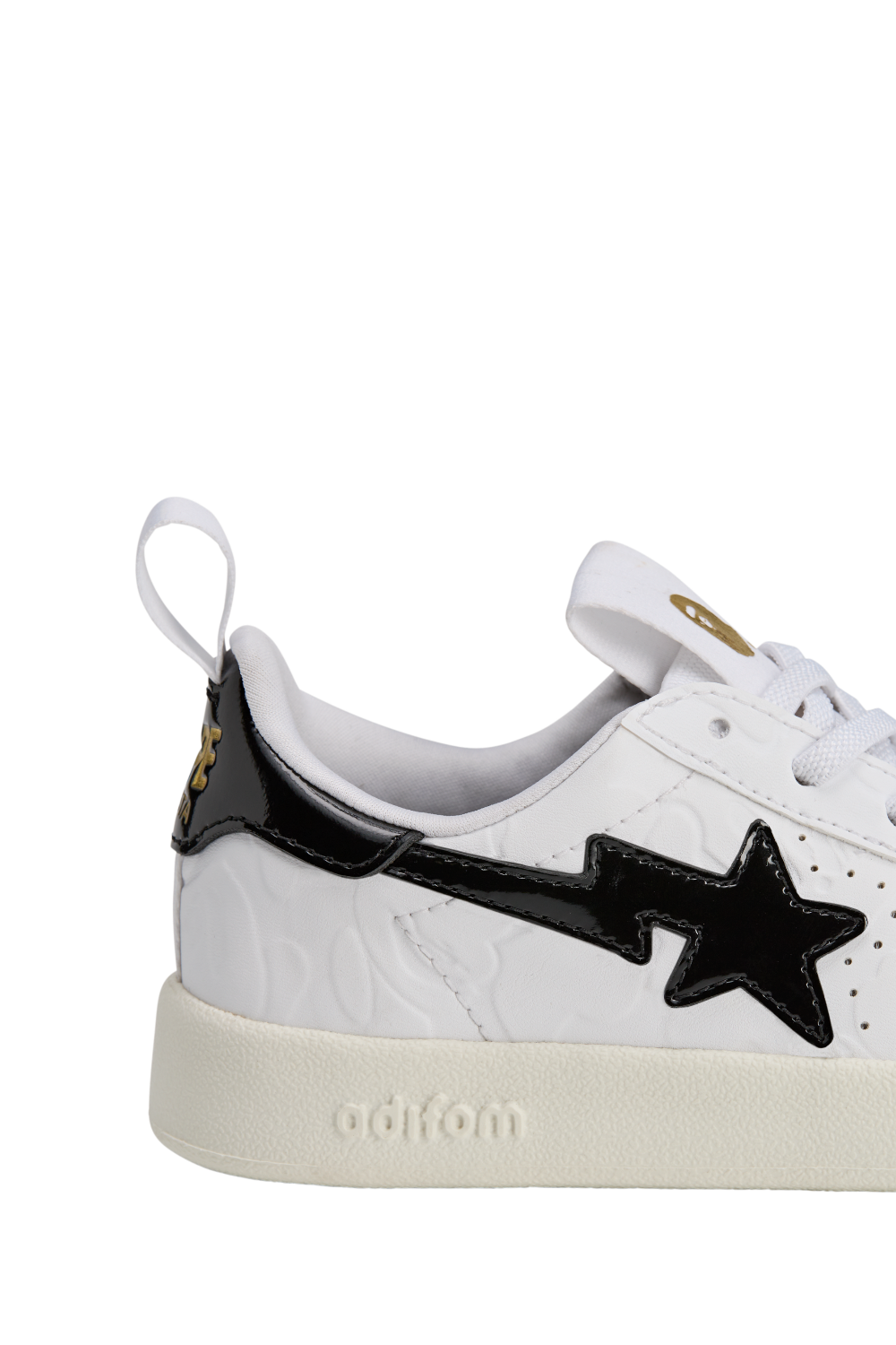 תמונת פנים של אדידס X ביאפ נעלי סניקרס סופרסטאר