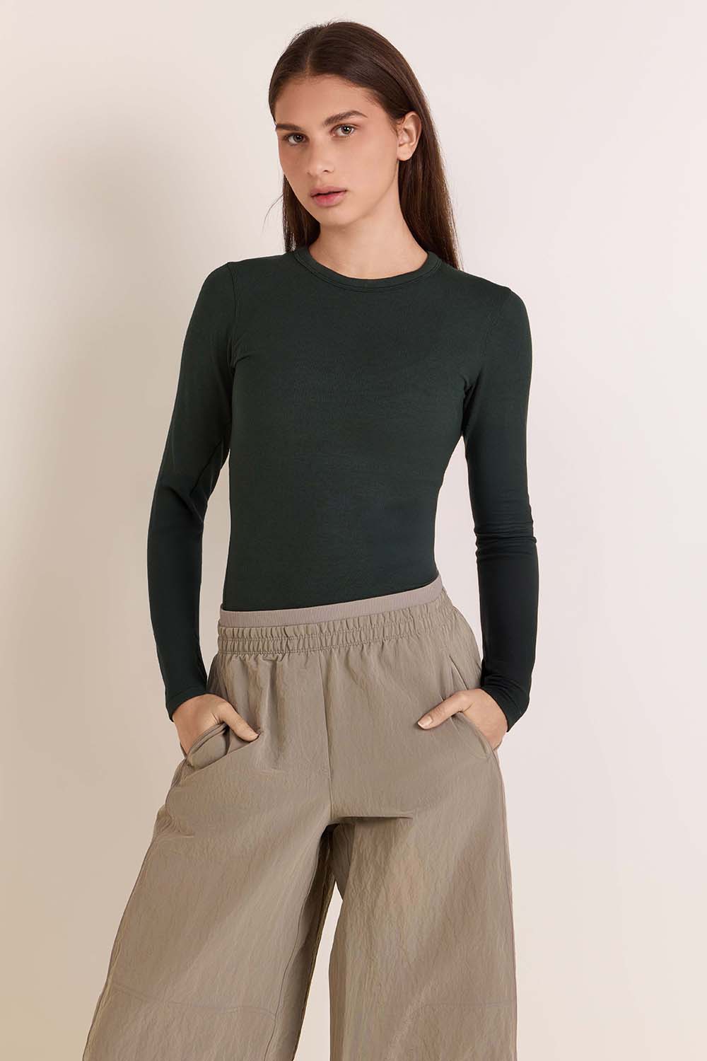 תמונת דוגמן קידמית של Hold Tight Long-Sleeve Shirt