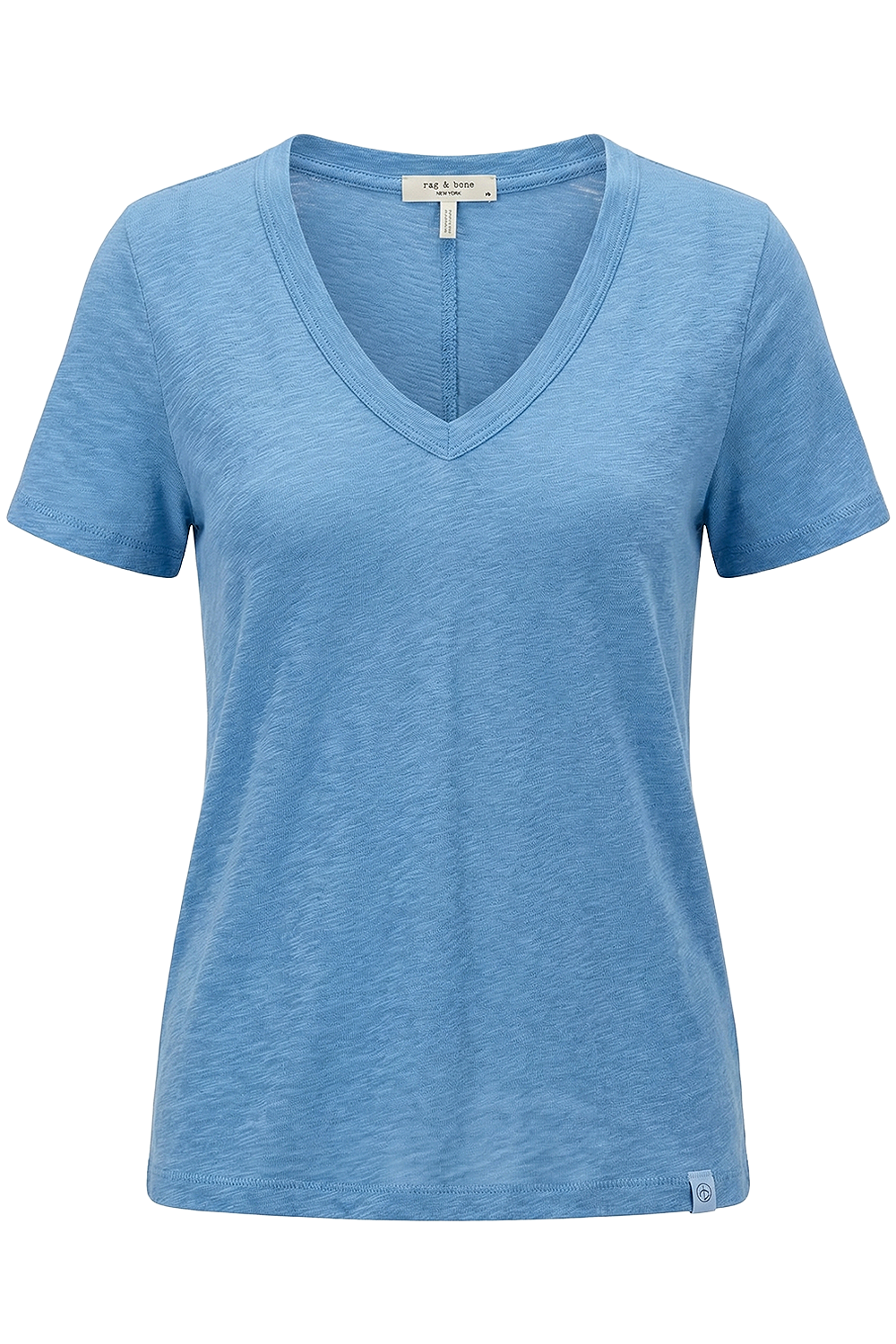 תמונה קידמית של חולצת טי