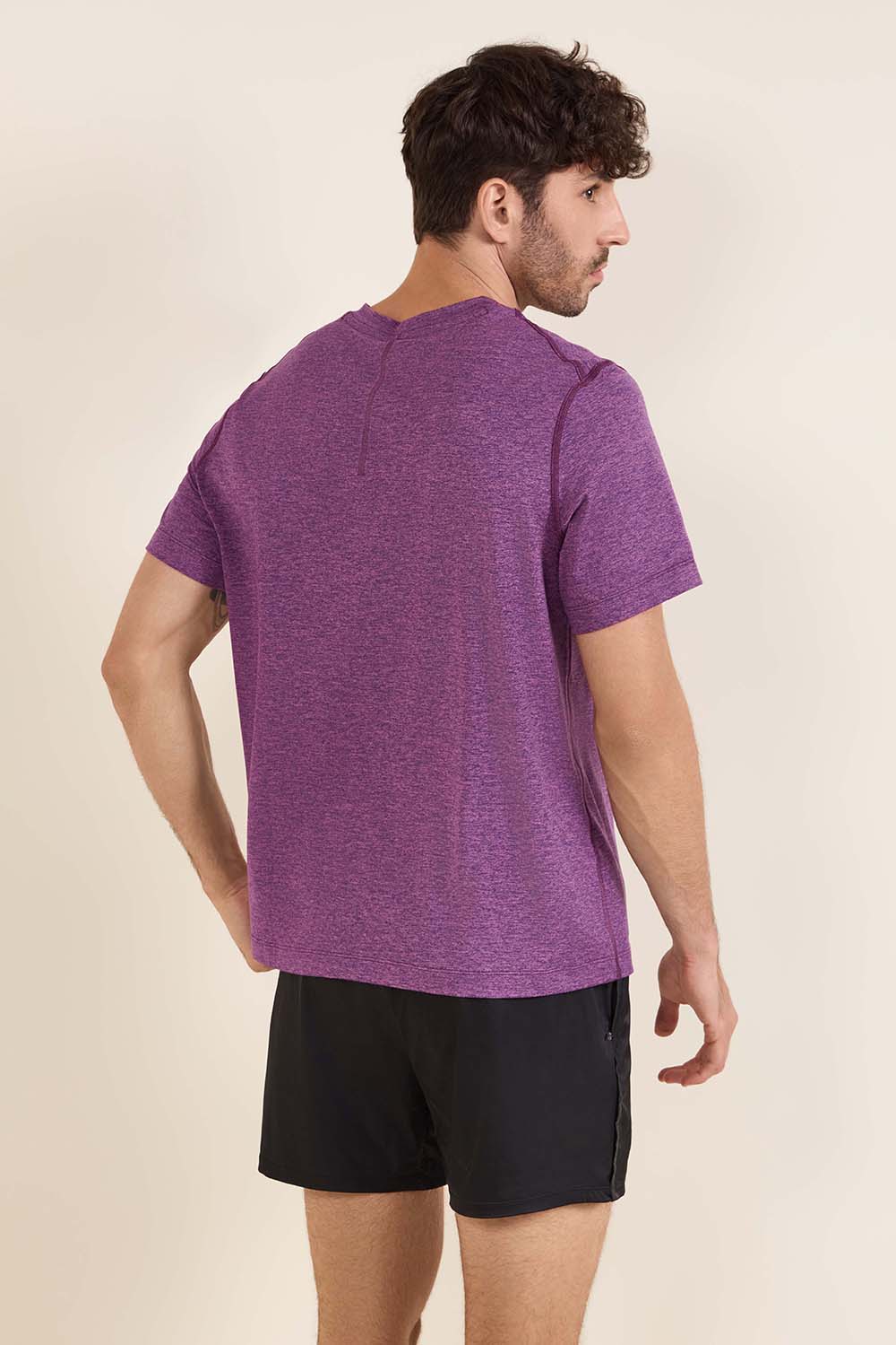 תמונת דוגמן אחורית של Soft Jersey Short Sleeve