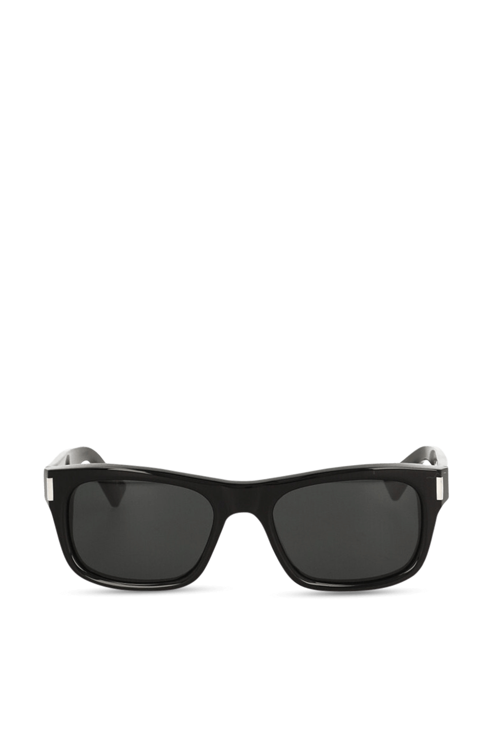 תמונה קידמית של משקפי שמש