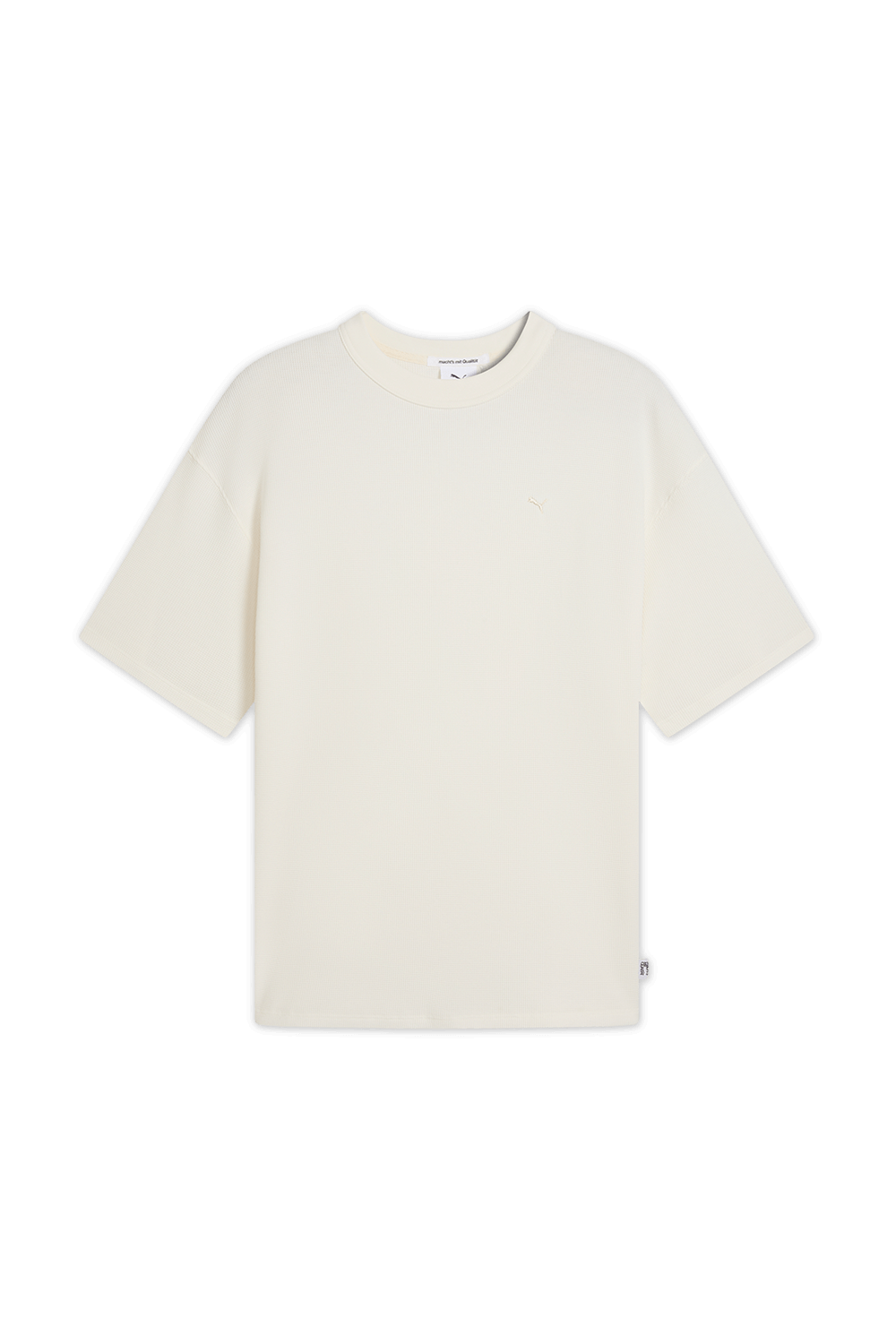 תמונה קידמית של חולצת טי