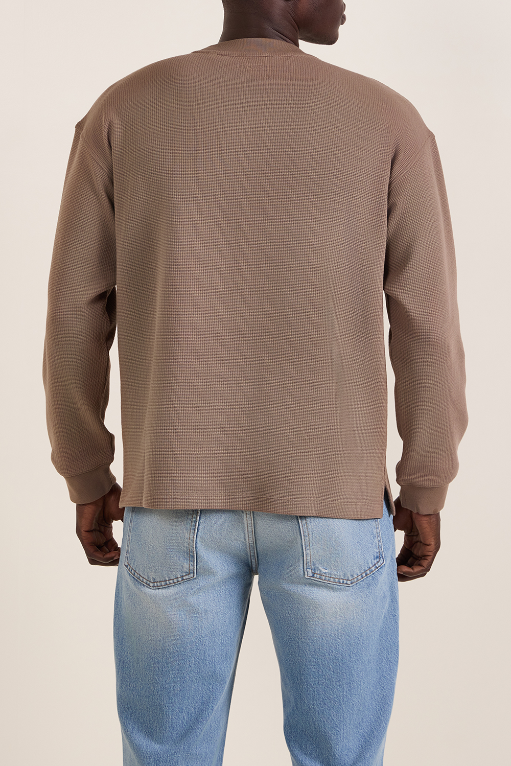 תמונת דוגמן אחורית של סריג וופל