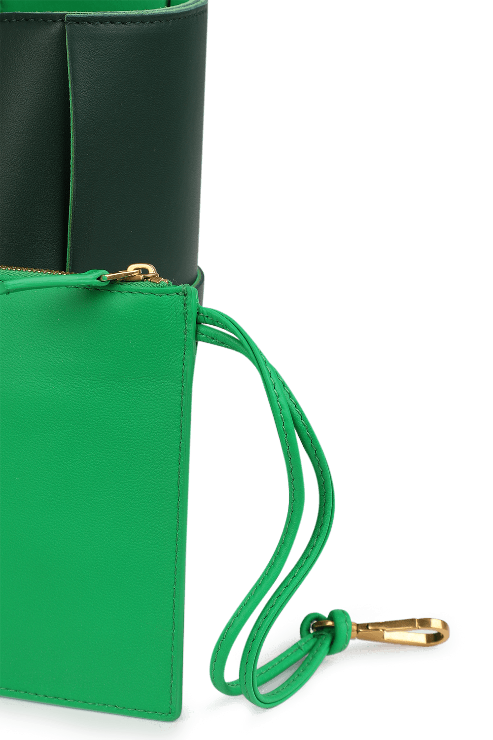 תמונת תקריב של Woven Leather Tote Bag in Green