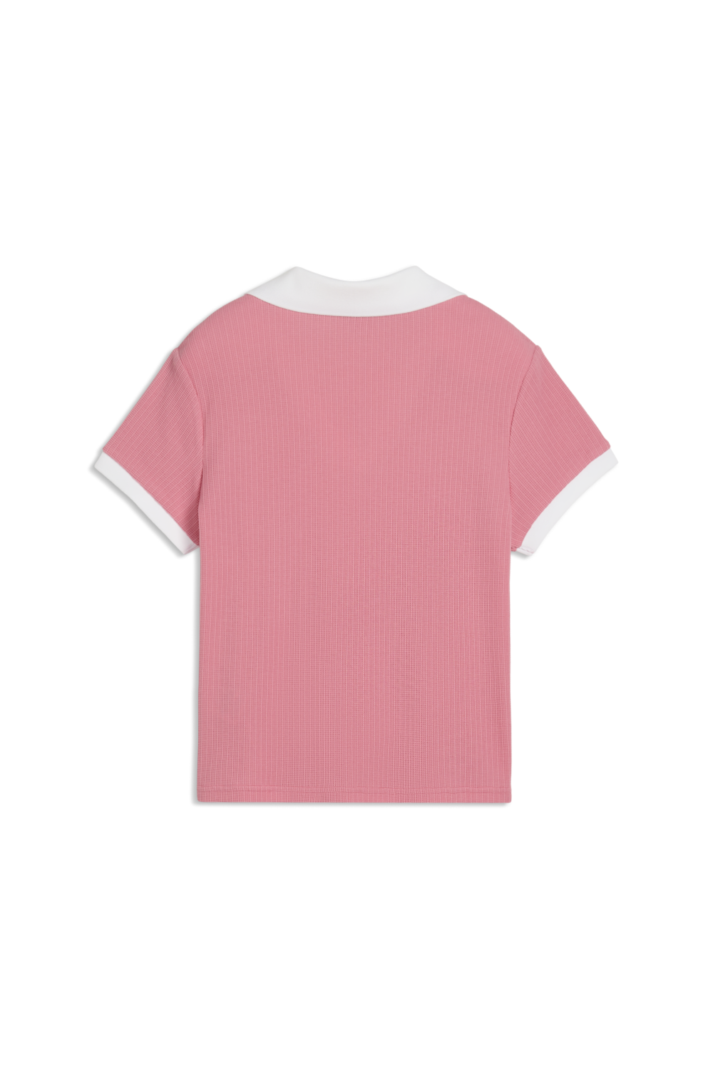 תמונה אחורית של חולצת פולו בגזרת סלים