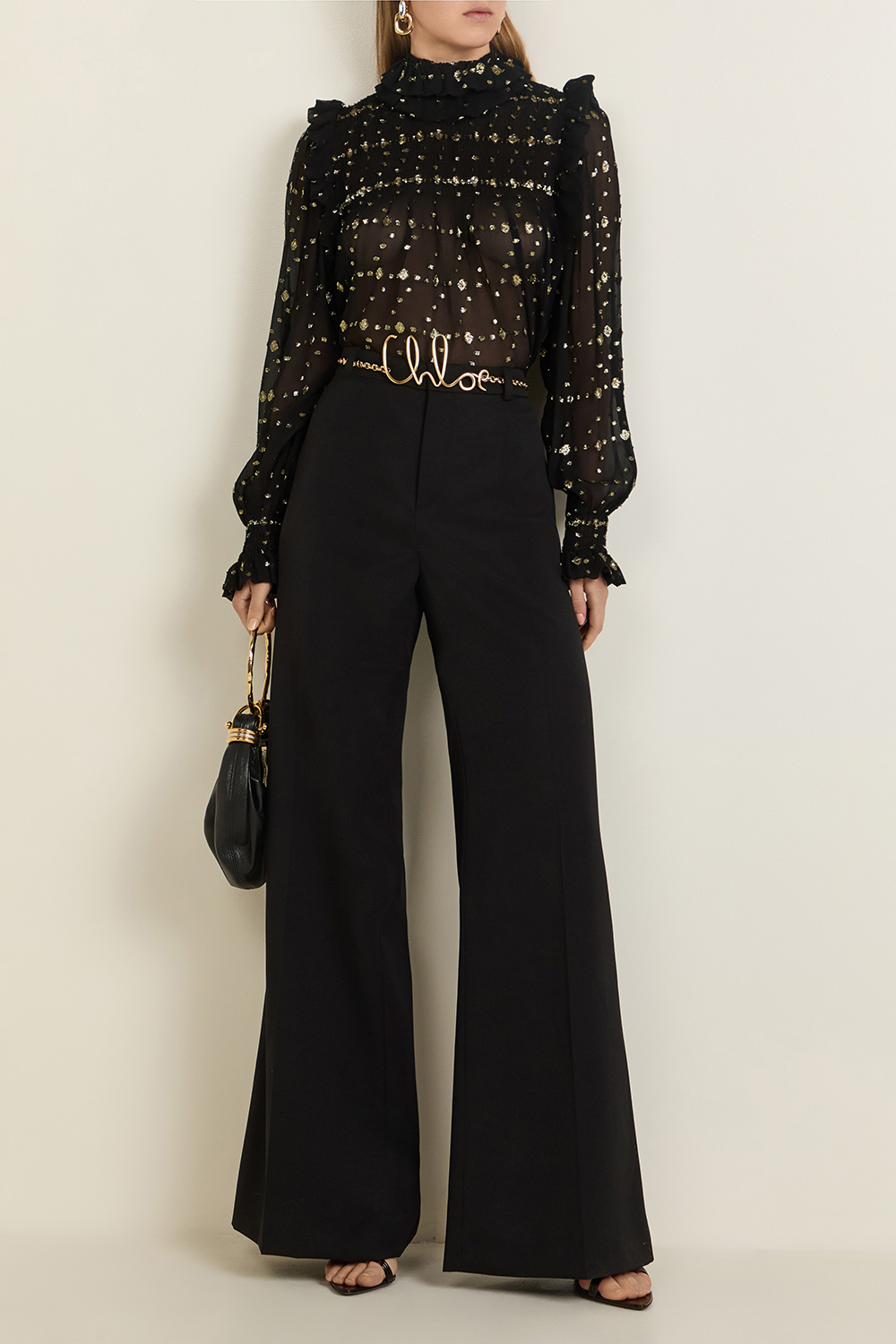 תמונת דוגמן קידמית של חגורת שרשרת