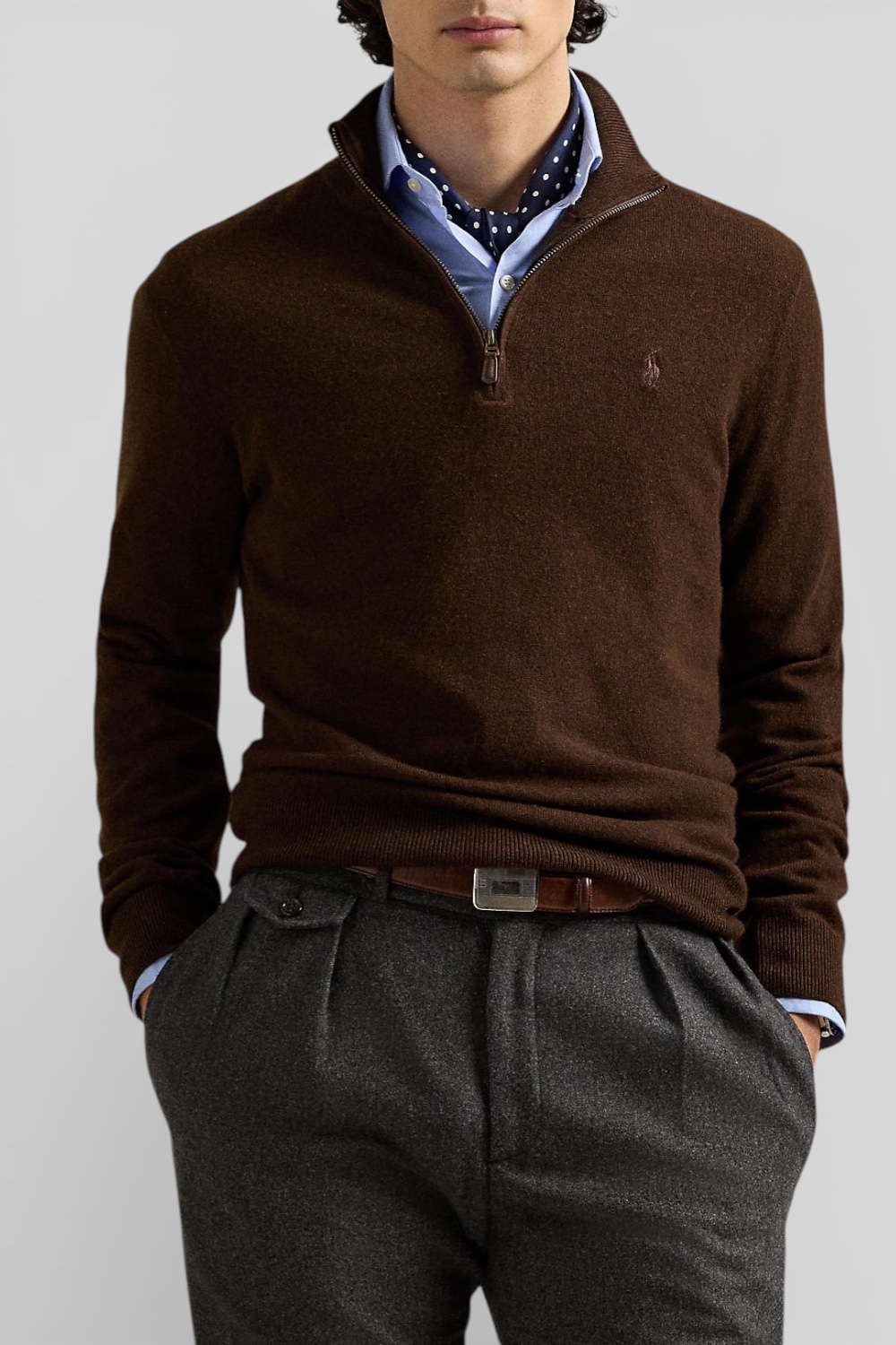 תמונת דוגמן קידמית של סריג פולו